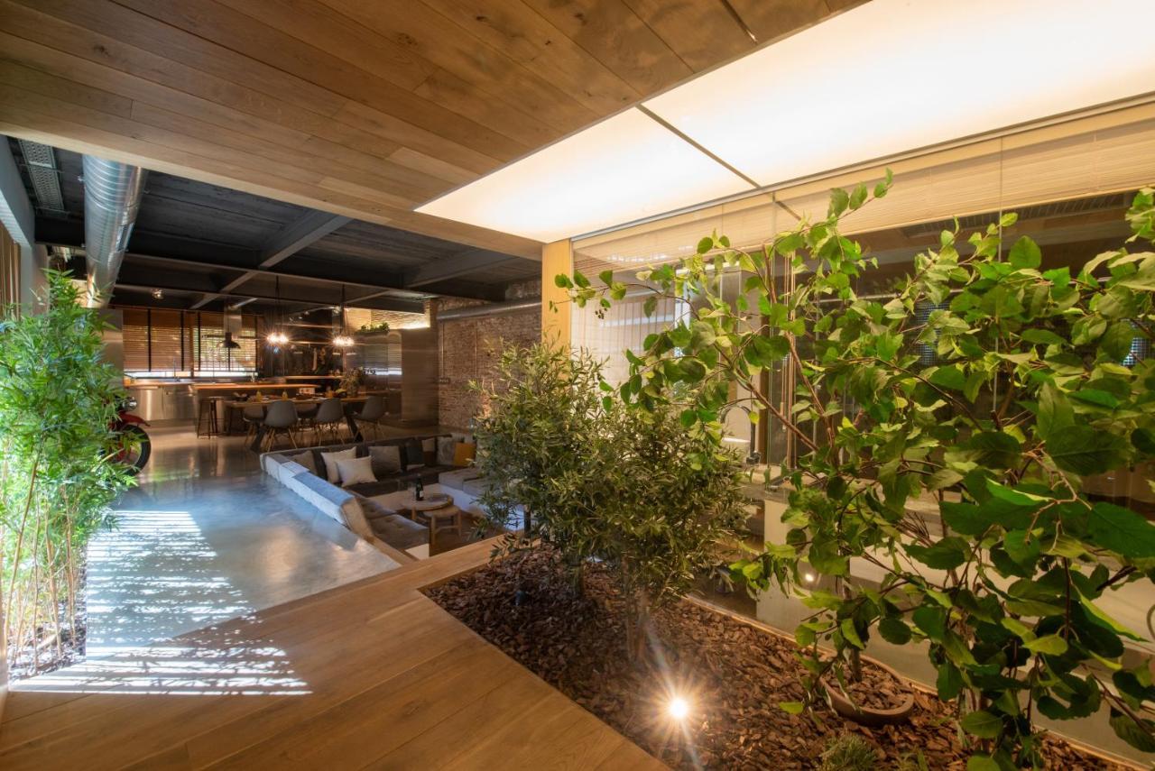 Petit Luxe Loft Apartment Тераса Екстериор снимка
