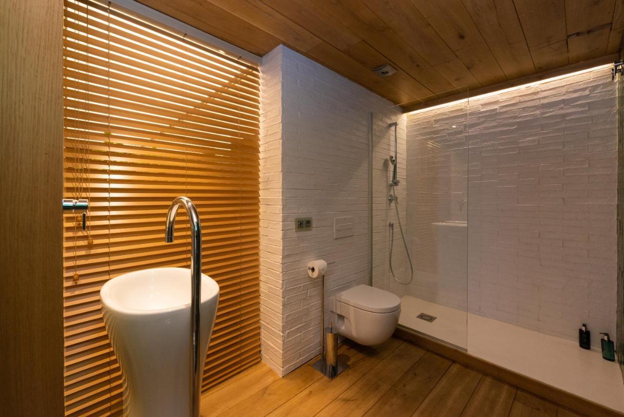 Petit Luxe Loft Apartment Тераса Екстериор снимка